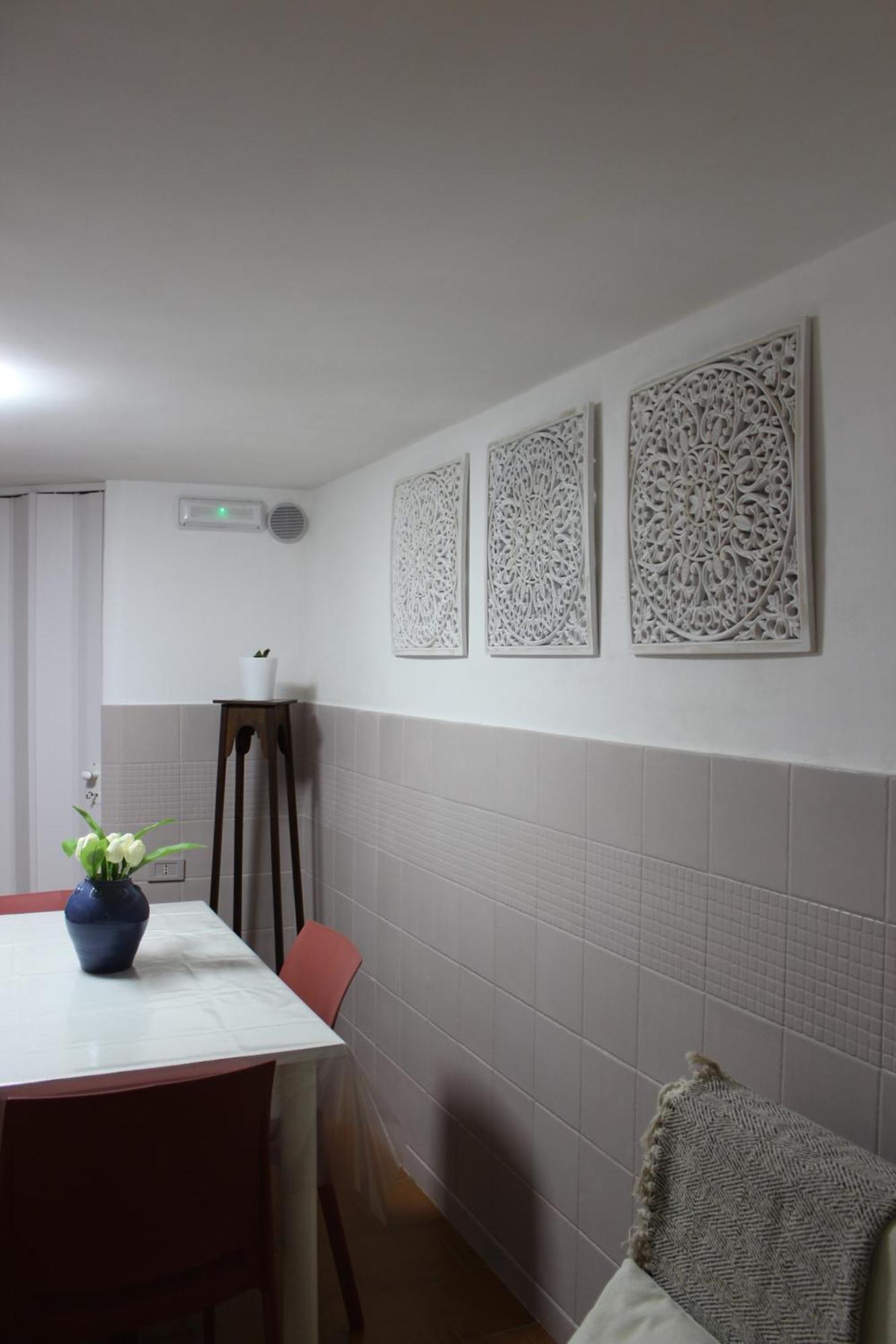 Apartamento Dimora Nel Vico Monopoli Exterior foto