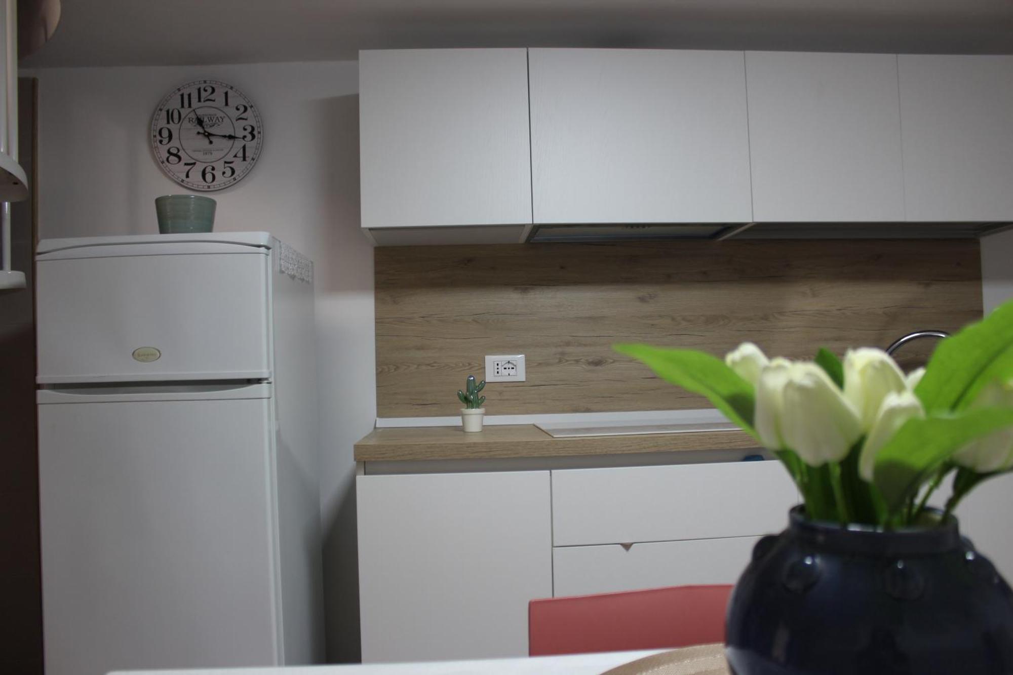Apartamento Dimora Nel Vico Monopoli Exterior foto