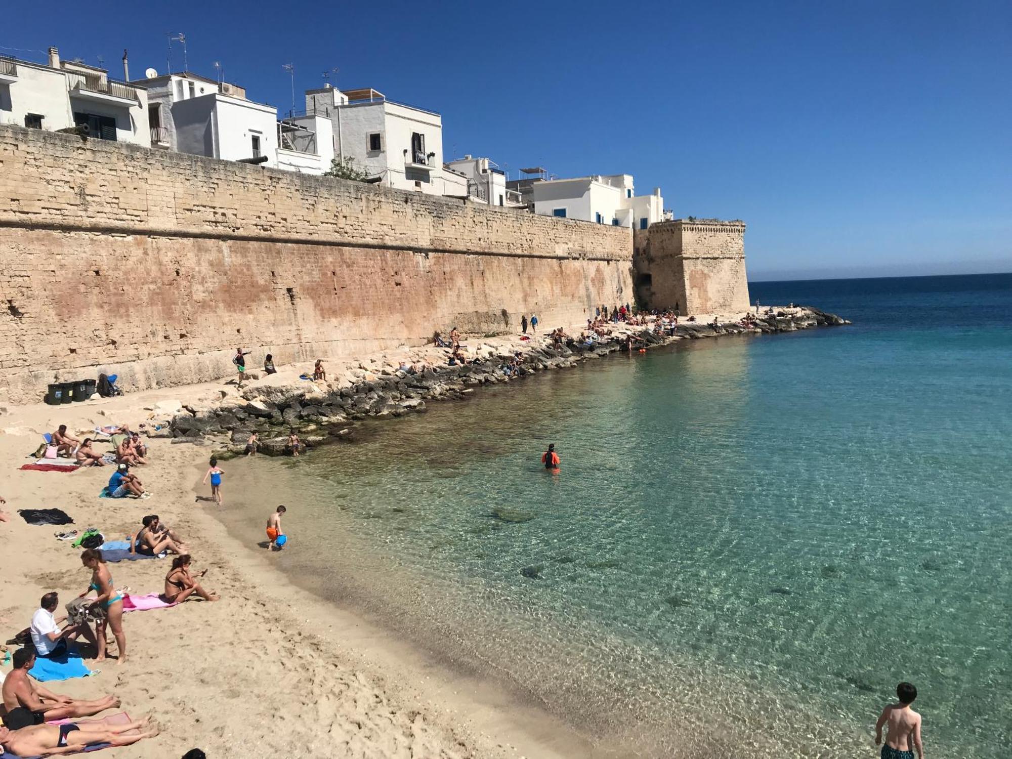 Apartamento Dimora Nel Vico Monopoli Exterior foto